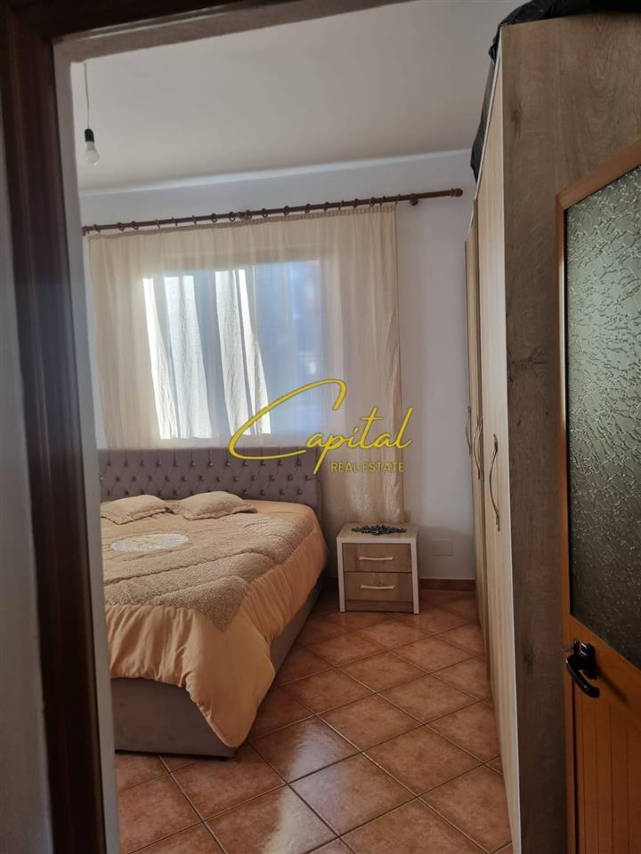 VILLA PRIVATA IN AFFITTO DI 213 M2 YZBERISHT A 1.100 EURO