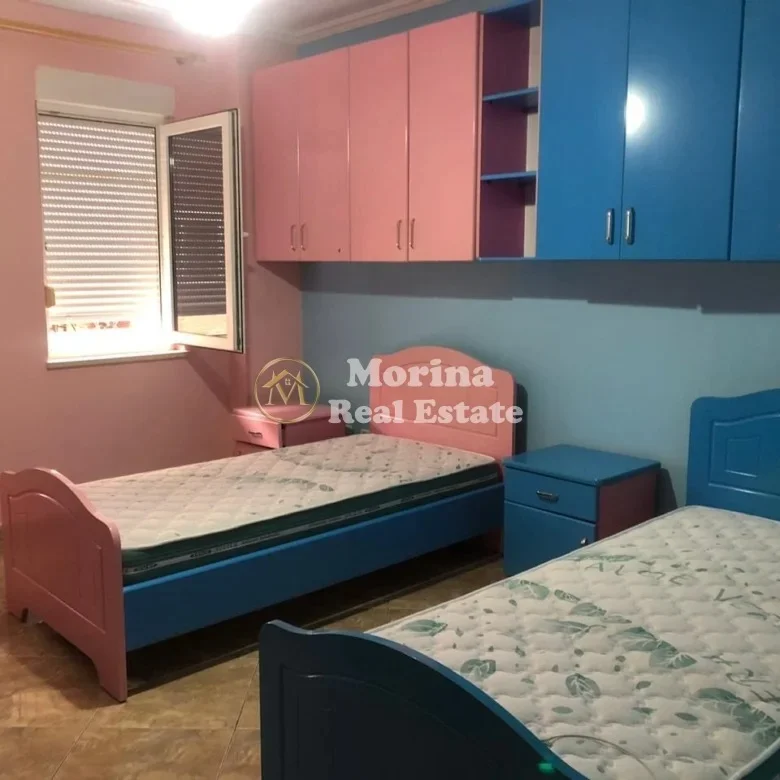 Tirana, Apartment for Sale 2+1, 3rd Floor, 140 m², €250,000 (Dry Lake)
