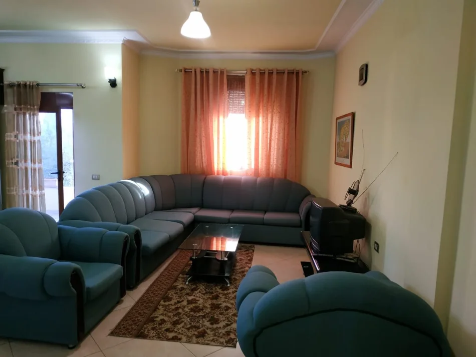 Tirane, House for Sale 4-Story + Attic + Garage, 720 m² 730,000 € (For Sale)