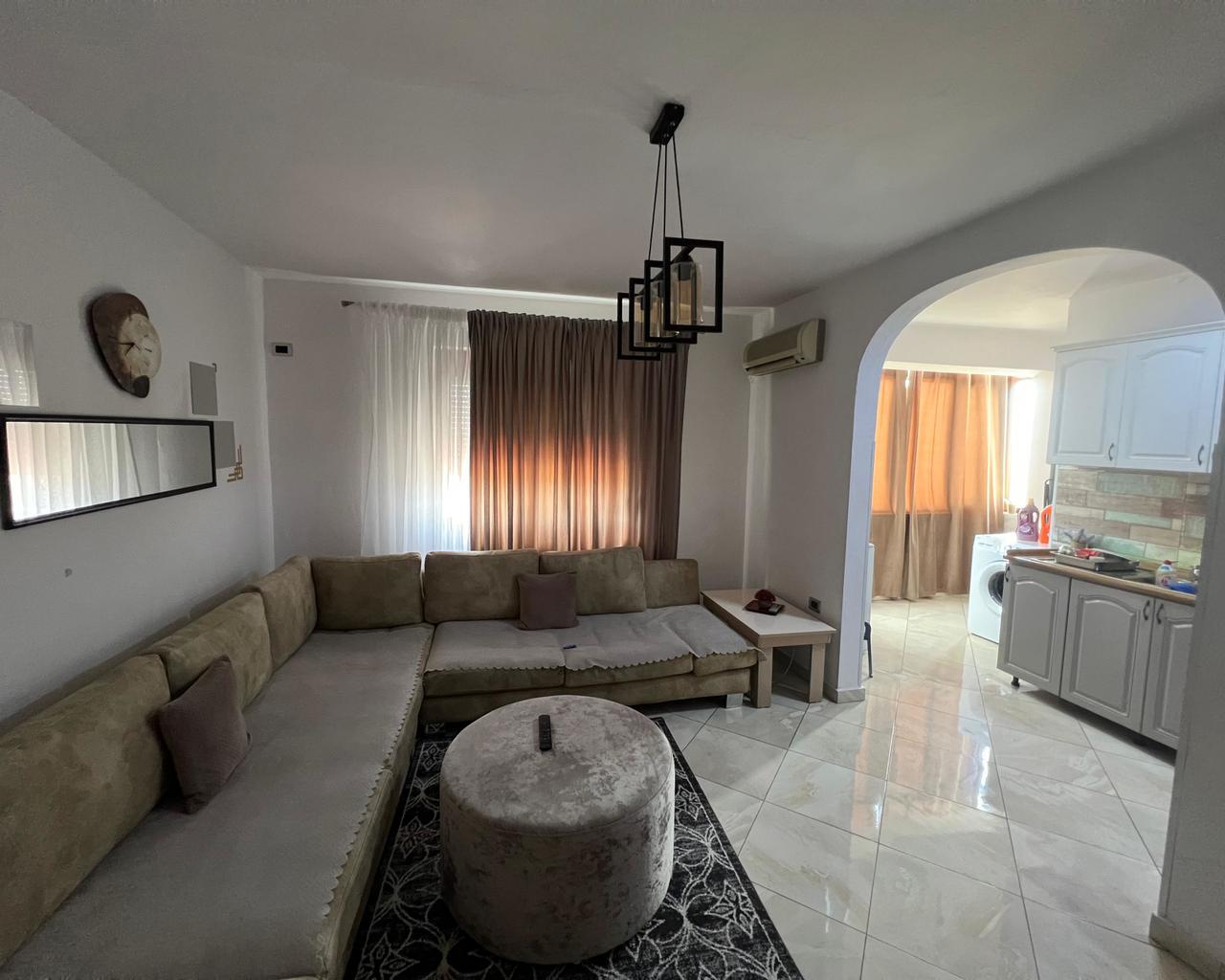 Shitet apartament 1+1 ne Laprake!