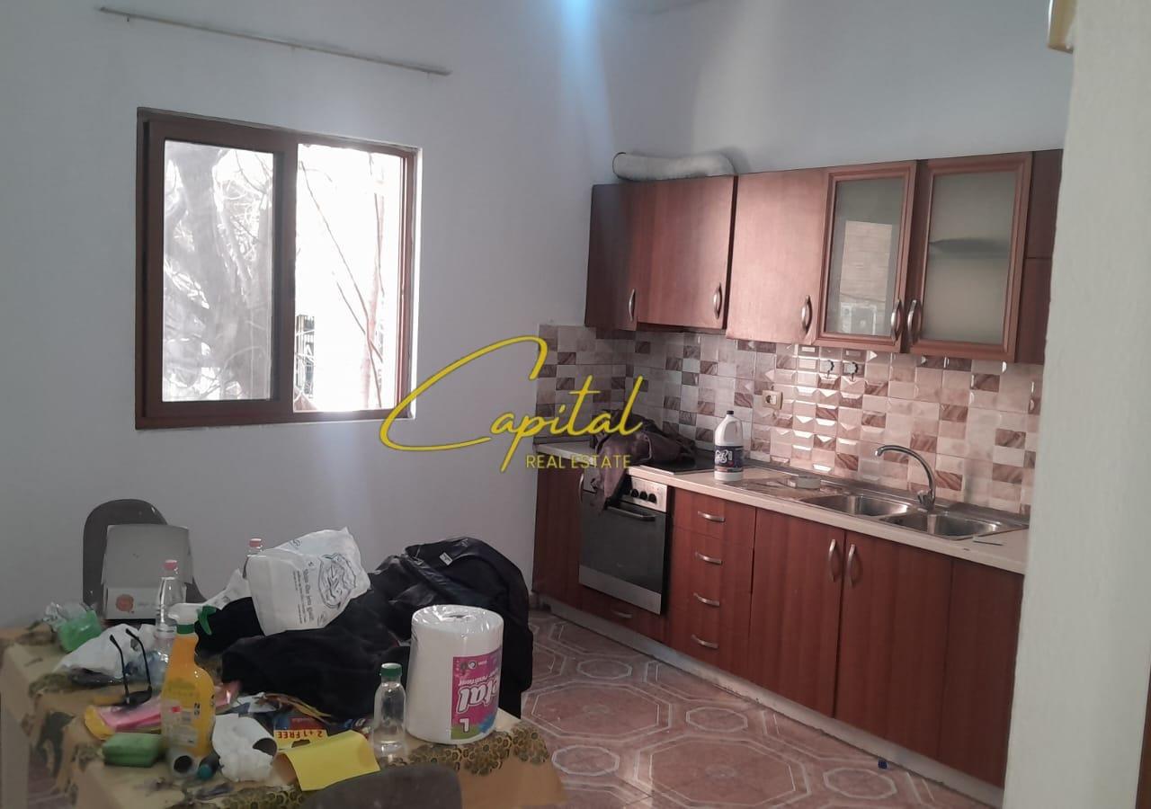 PRIVATE HOUSES FOR RENT 110 M2 ASTIR 80,000 LEK