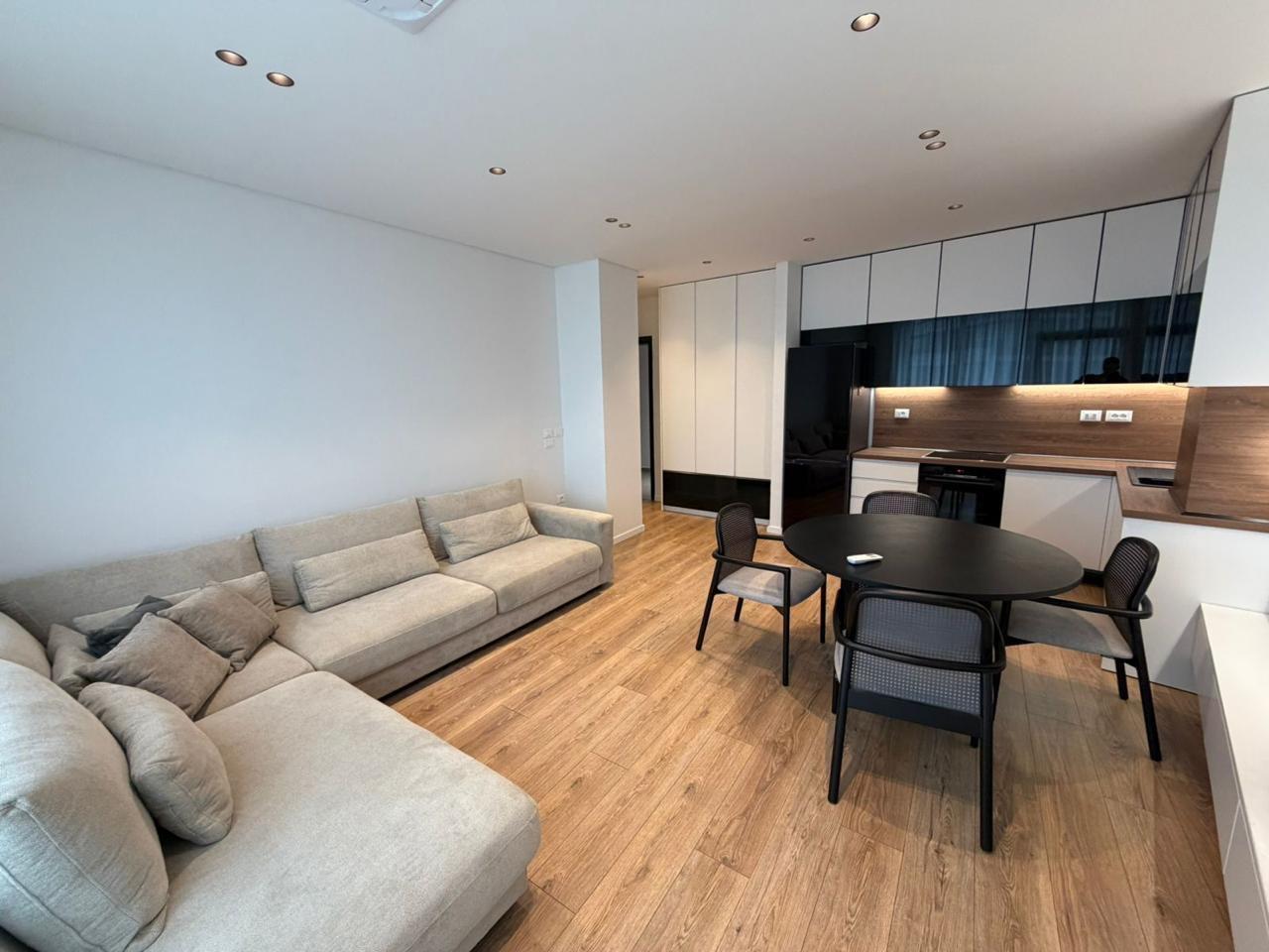 Apartament ne shitje 1+1 Lake View Rezidence