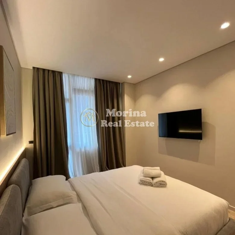 Tirane, vendesi appartamento 3+1 Piano 5, 150 m² 400.000 € (Rruga e Dibrës)