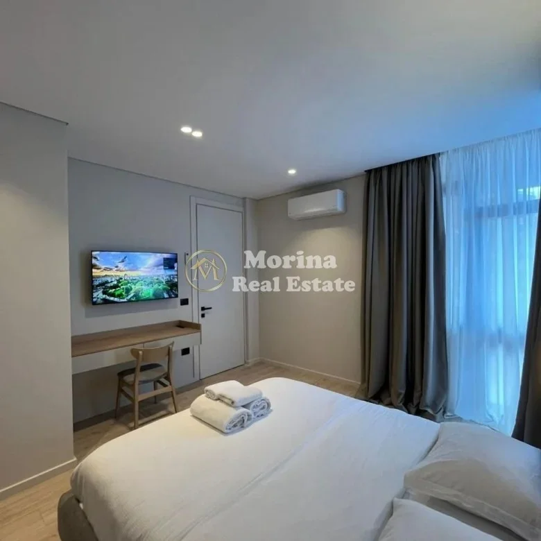 Tirane, vendesi appartamento 3+1 Piano 5, 150 m² 400.000 € (Rruga e Dibrës)