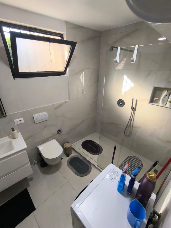 Albania, for rent 1+1 First Floor, 62 m² 600 € (8RMH+7FM, Qemal Stafa Street, Tirana 1000, Albania)
