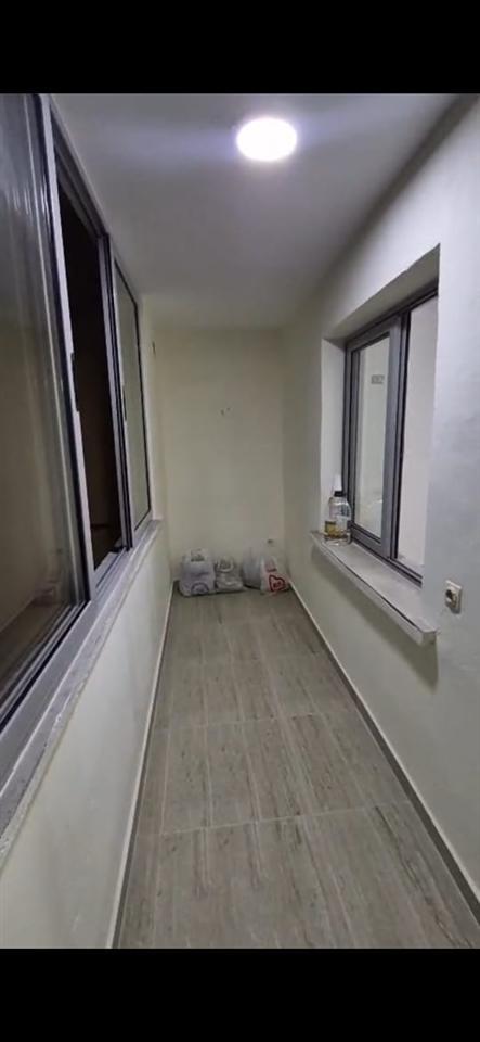 Zyra con affitto di 60 m², prezzo 40.000 lekë