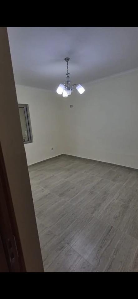 ZYRE ME QERA 60 M2 ALI DEMI 40.000 LEKE