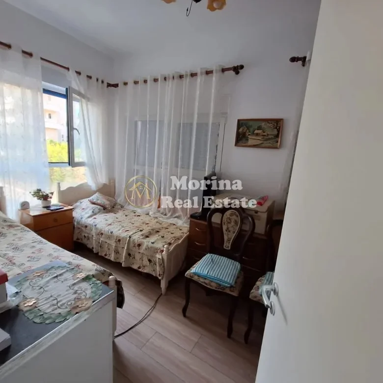 Tirana, vendesi appartamento 2+1 Piano 2, 83 m² 150.000 € (Ali Demi)