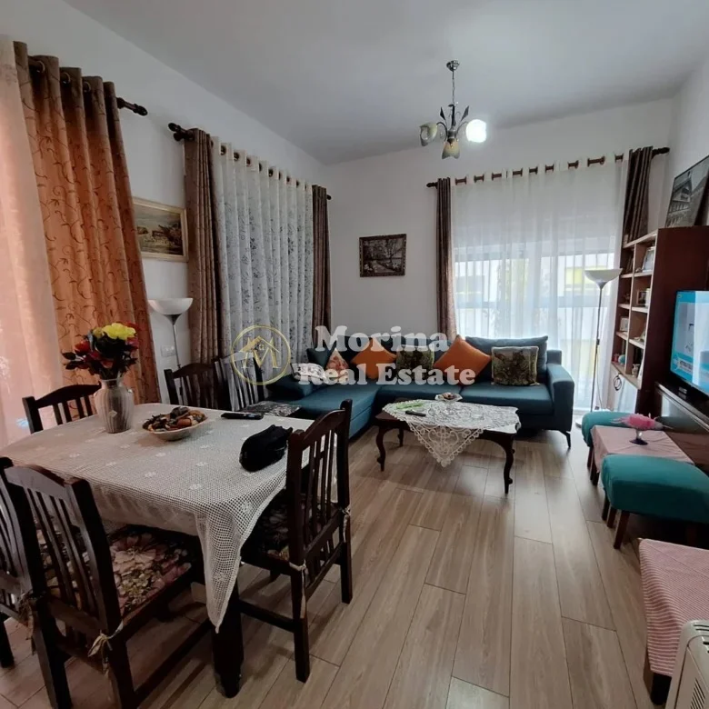 Tirana, vendesi appartamento 2+1 Piano 2, 83 m² 150.000 € (Ali Demi)