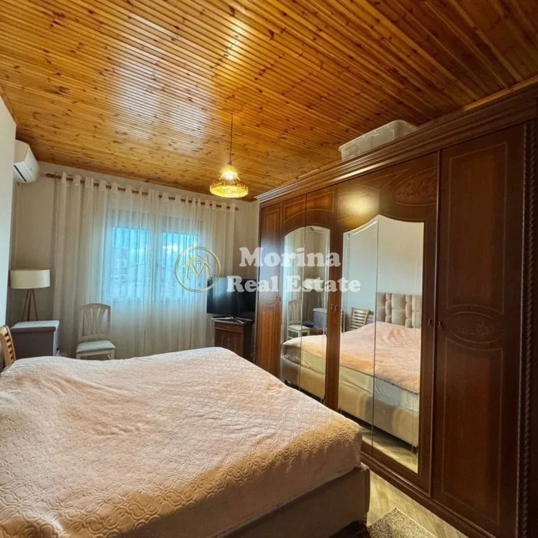 Tirana, vendesi appartamento 3+1 al 6° piano, 124 m², 170.000 € (Mercato Elettrico)