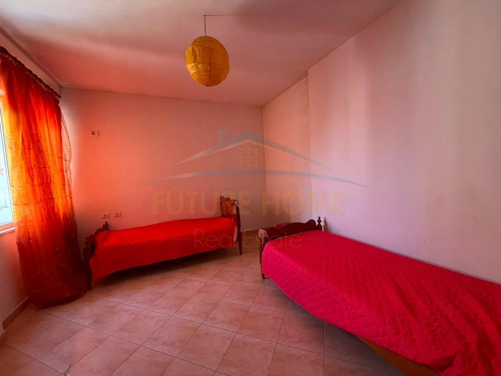 0696044423,Shitet Apartament 2+1+2 ,Plazh Hekurudha, Durres