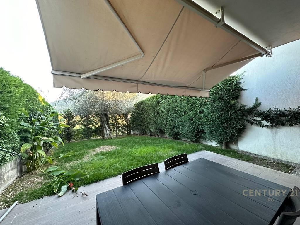 Vile ne Rezidencen Olive Grove!