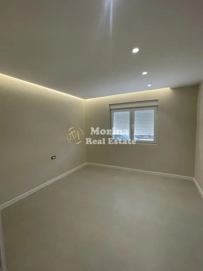 Tirane, vendesi appartamento 2+1 Piano 1, 74 m² 165.000 € (Oxhaku)