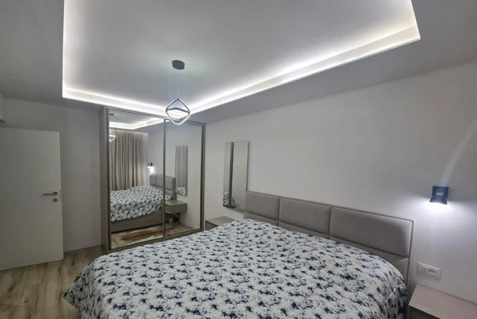 Tirane, vendesi appartamento 2+1 Piano 2, 78 m² 200.000 € (Brryli)