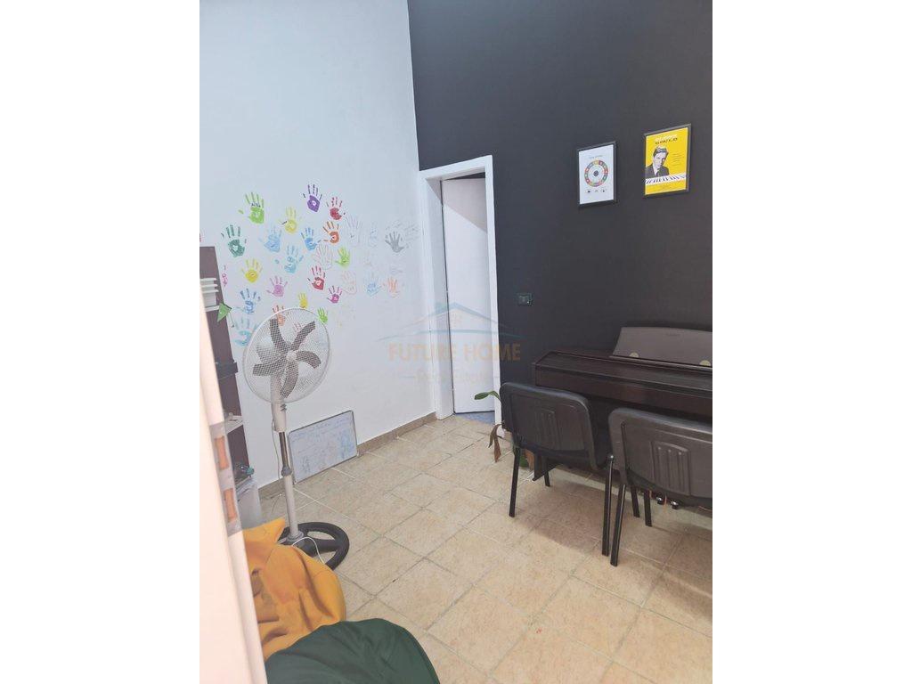 0683487469 Qera, Ambient biznesi, Rruga Sami Frasheri, Tiran