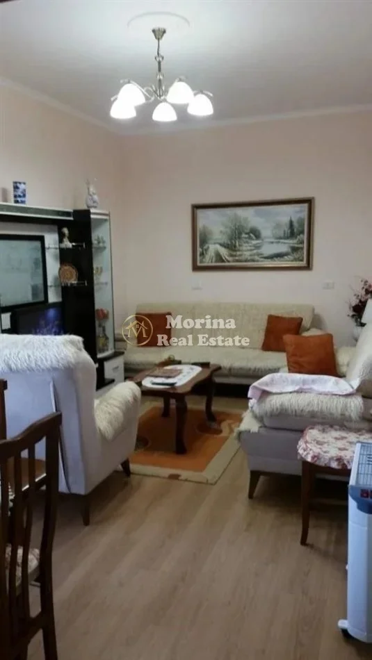 Tirane, House for Sale 2 Floors, 153 m² 200,000 € (Student City)