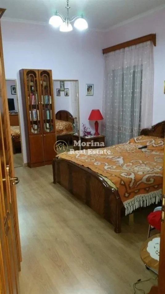 Tirane, House for Sale 2 Floors, 153 m² 200,000 € (Student City)