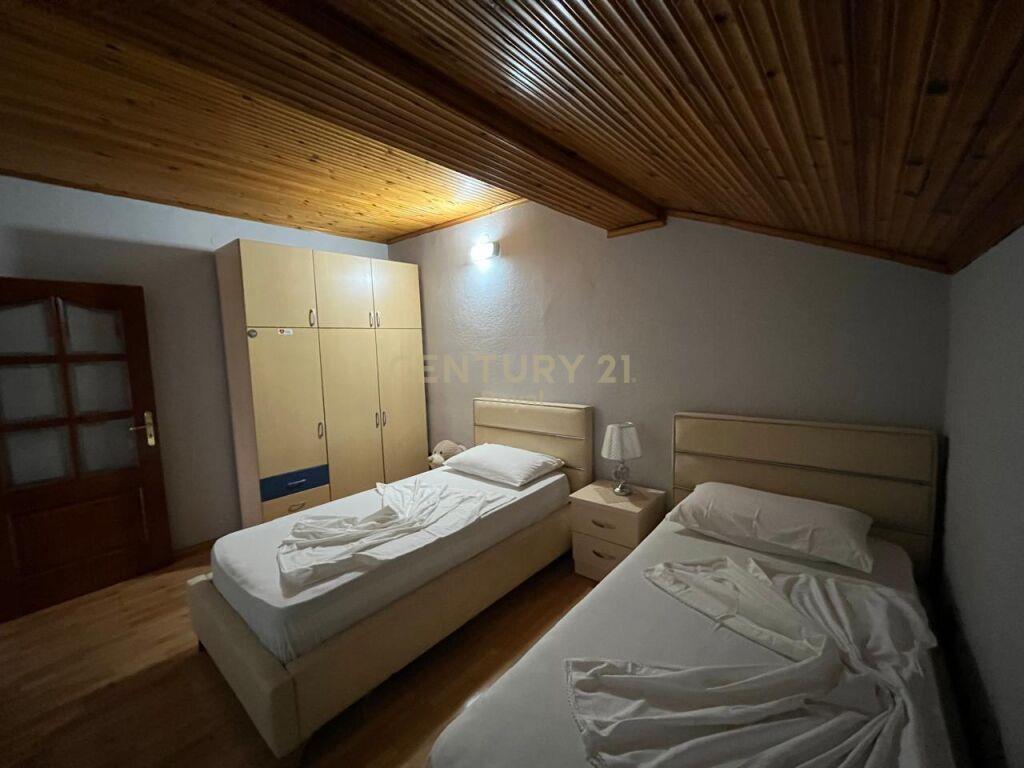 HOUSE VILLA WITH TWO FLOORS NEAR ISH-RESTAURANT DURRES