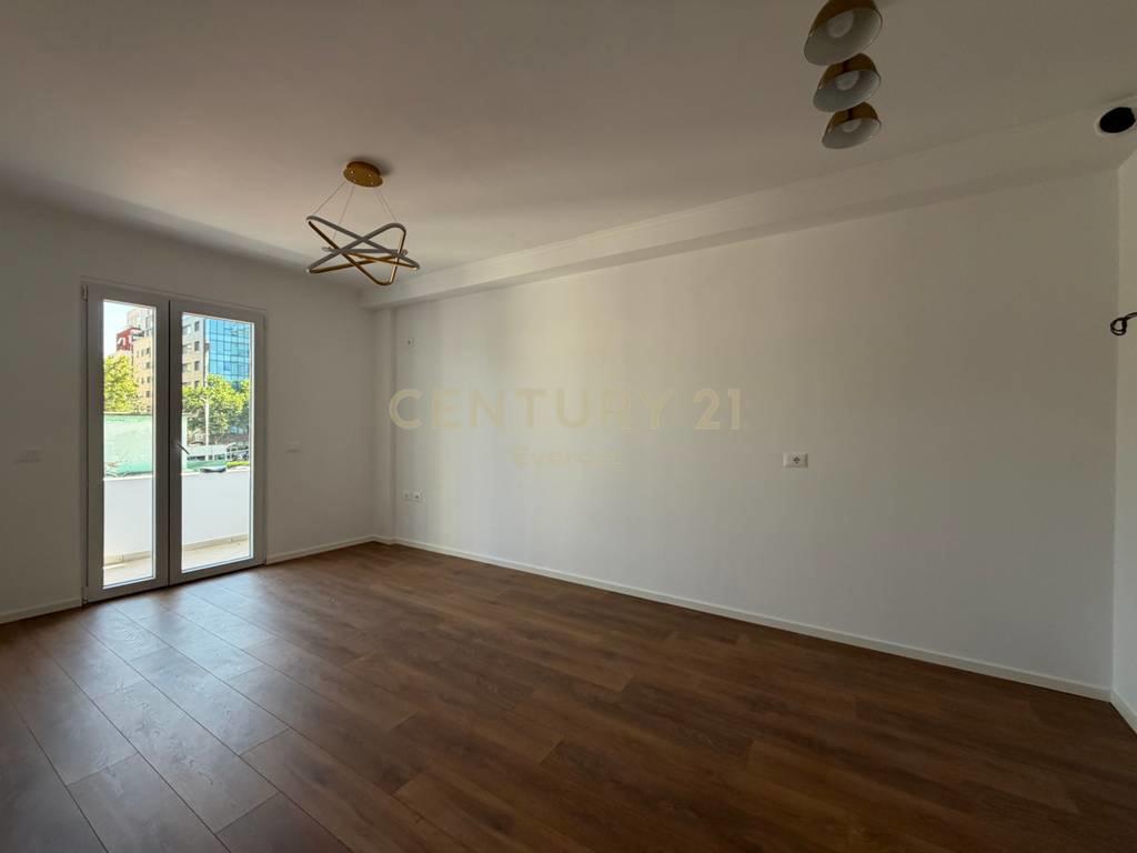 LAPRAKE, SHESIM APARTAMENT 1+1