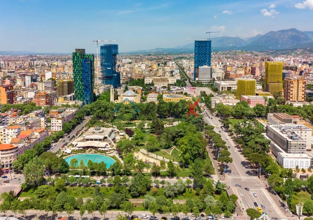 SHITET AMBJENT BIZNESI , RESTORANT, RRUGA ELBASANIT, PRA