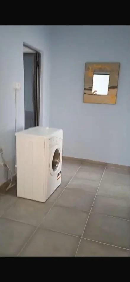 Tirane, vendesi appartamento 1+1 Piano 6, 58 m² 90.000 € (Laprakë)