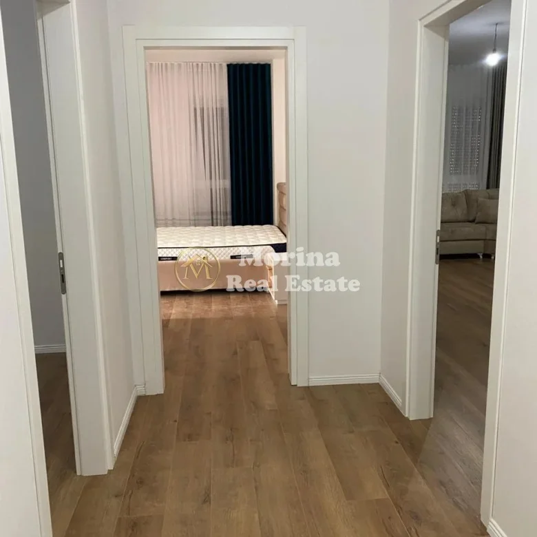 Tirane, vendesi appartamento 2+1 Piano 7, 106 m² 139.000 € (Kamez)