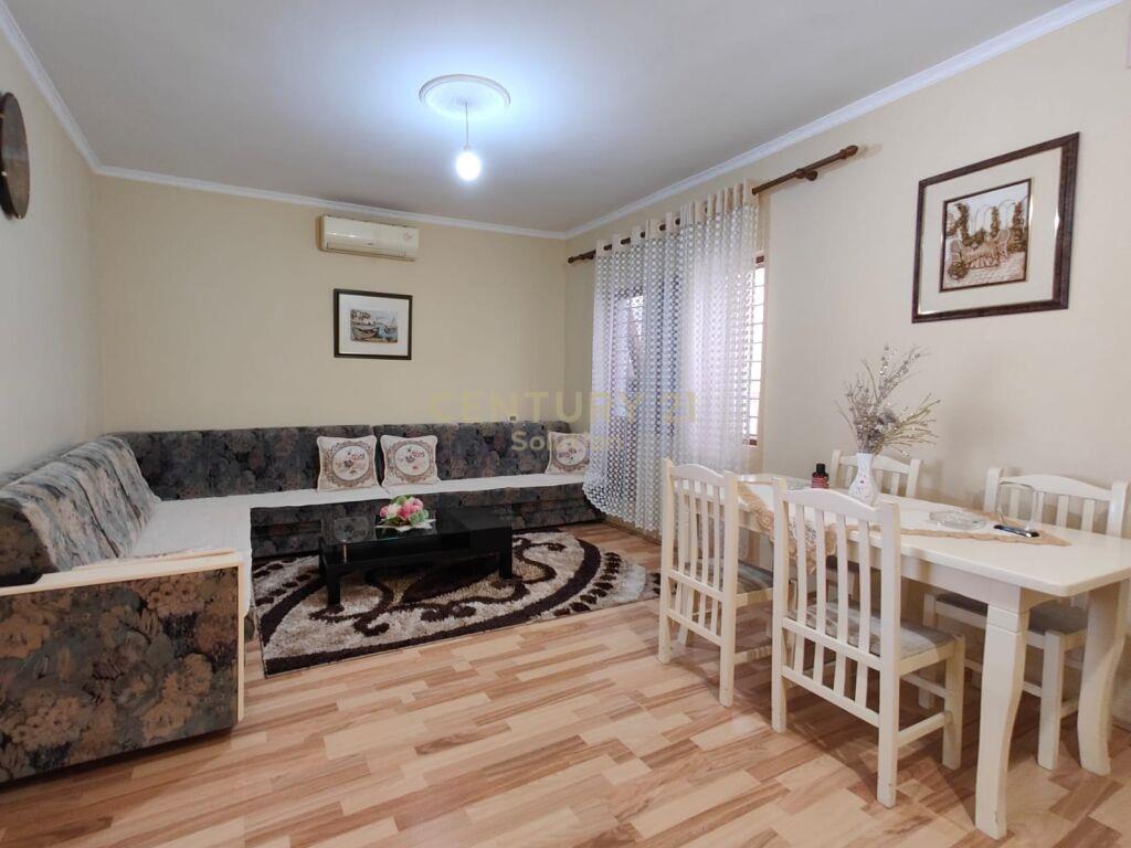 VENDI IMMOBILIARE: CASA SU DUE PIANI A LAPRAKE