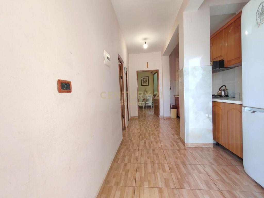 VENDI IMMOBILIARE: CASA SU DUE PIANI A LAPRAKE