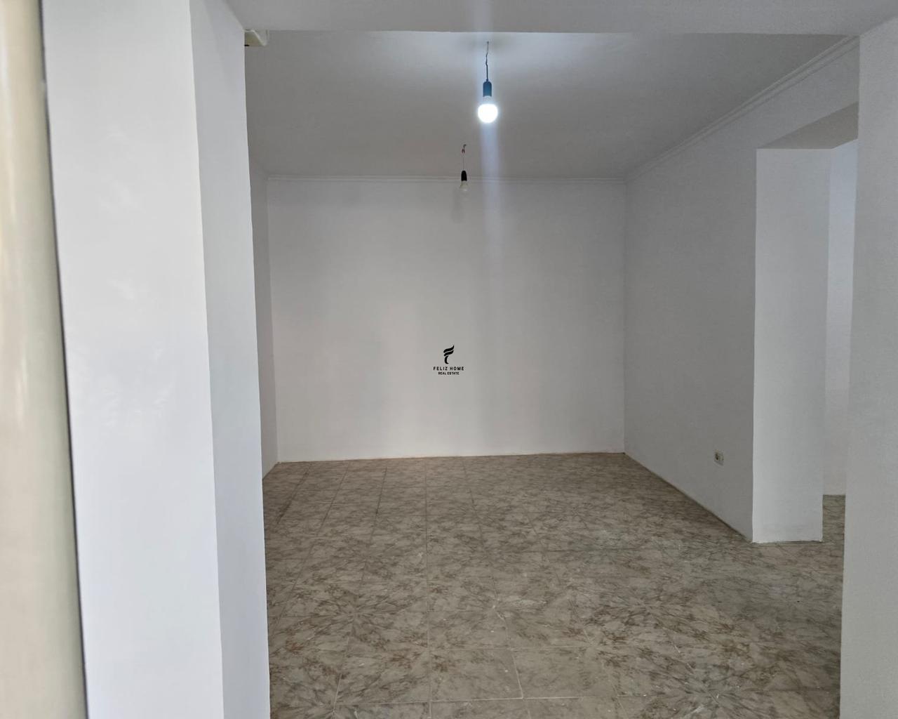 SHITET DYQAN & GARSONIERE RRUGA E KAVAJES 195.000 EURO FH-81