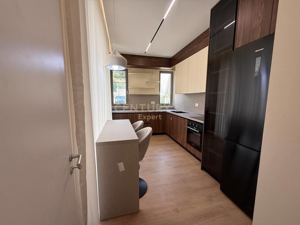 VILLA FOR RENT IN GREEN VALLEY!