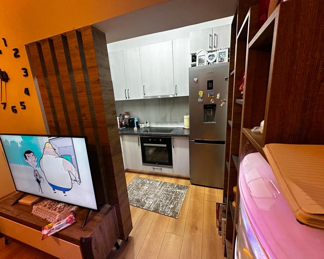 JEPET ME QERA APARTAMENT 1+1 PRANE FLAGSHIP CENTER, DURRES