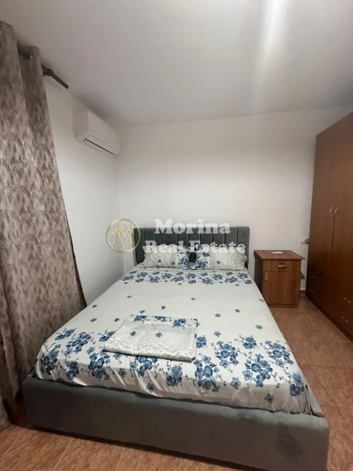 Tirane, shitet apartament 2+1 Kati 3, 85 m² 130.000 € (Shkolla e Bashkuar)