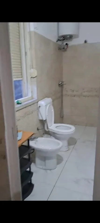 Tirane, Apartment for Rent 1+1, First Floor, 60 m², 300 € (Near Fusha Aviacionit Airfield)