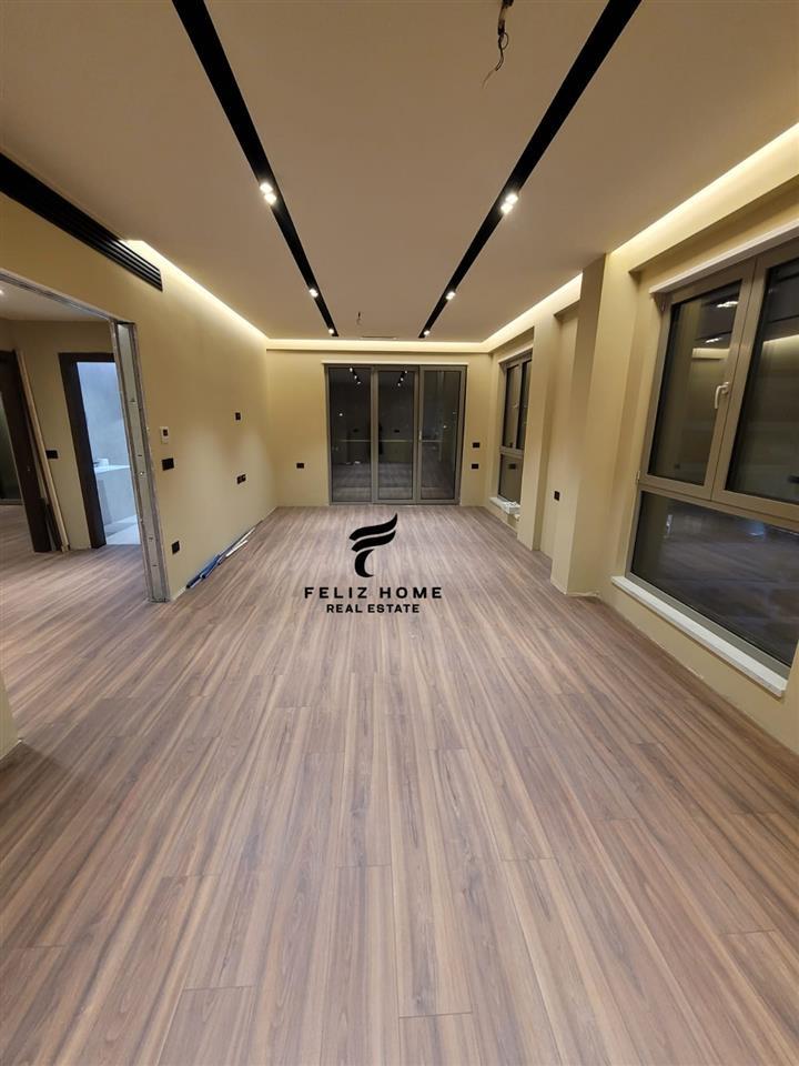 ZYRE ME QERA 125 M2 RRUGA E DURRESIT 1800 EURO