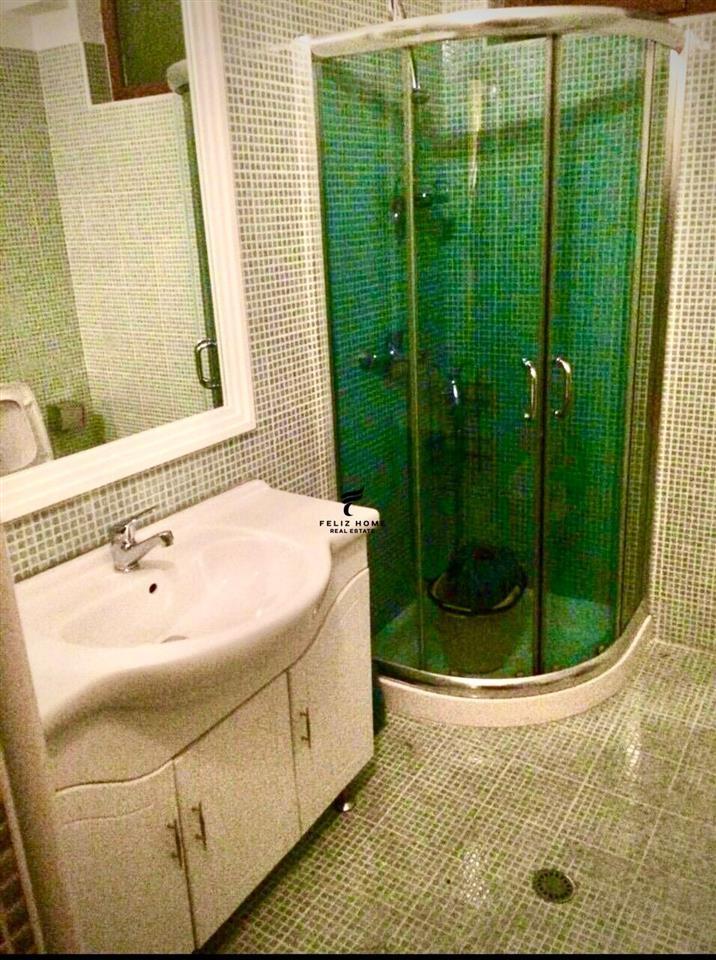 SHITET VILE PRIVATE 379 M2 RRUGA E ELBASANIT 700.000 EURO