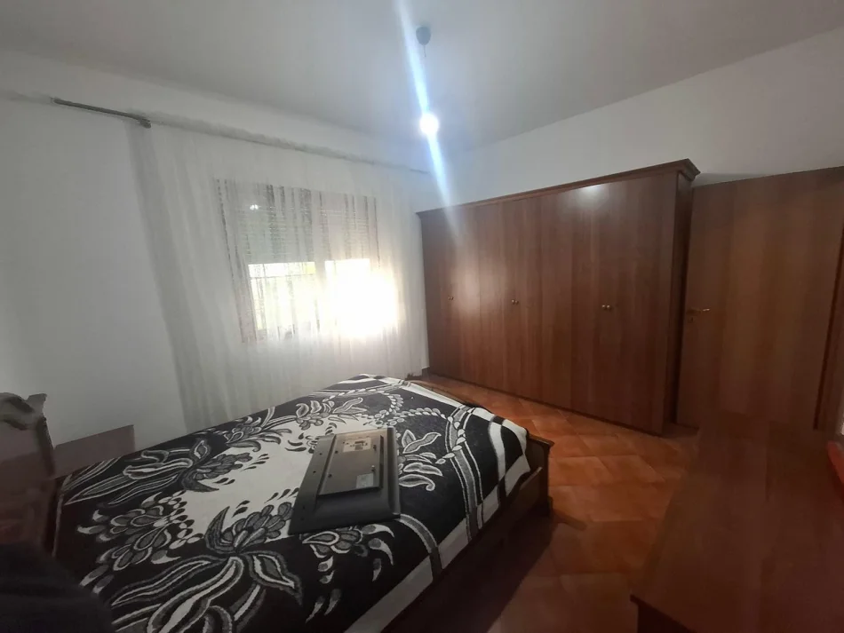 Tirane, apartment for rent 1+1, First Floor, 65 m², 400 € (Astir)