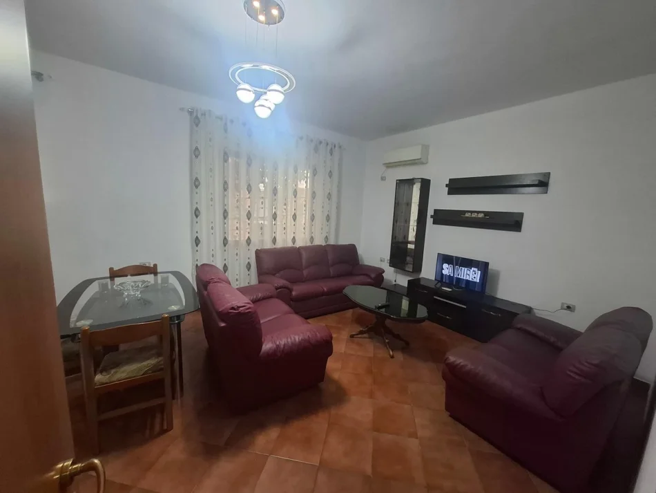 Tirane, apartment for rent 1+1, First Floor, 65 m², 400 € (Astir)