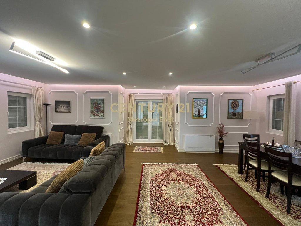 Villa in vendita nel complesso Garden Villas Residence, TEG