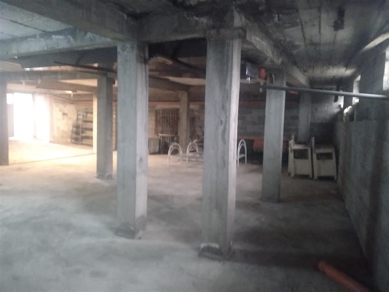 Affitto piano inferiore della casa per magazzino