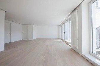 ZYRE ME QERA 100 M2 QENDER 1.500 EURO