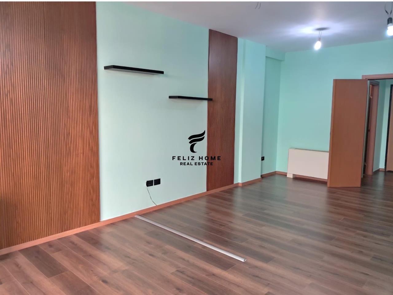 ZYRE ME QERA 133 M2 BLLOKU 1.500 EURO