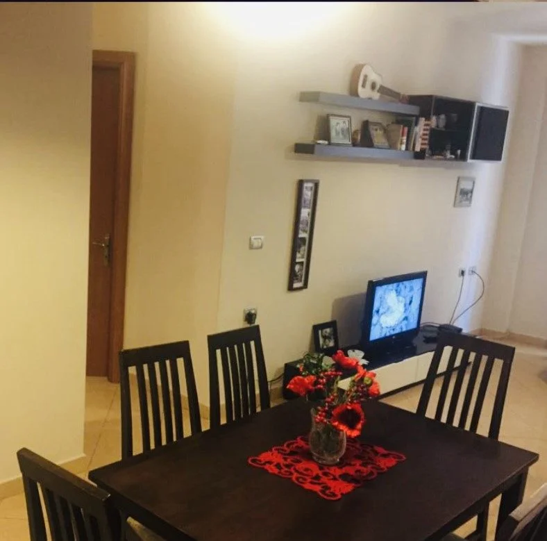 Tirane, apartment for rent 1+1, 6th Floor, 73 m², €370 (Pallatet Cabej)