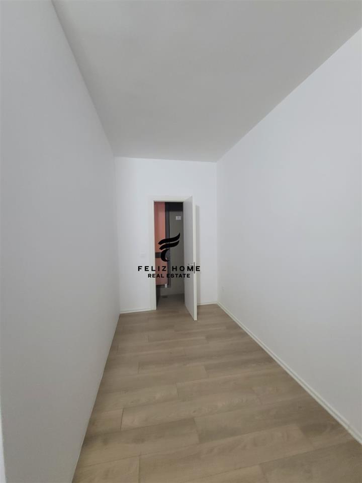 Commercial Space for Rent on Durres Street 2500 EUR