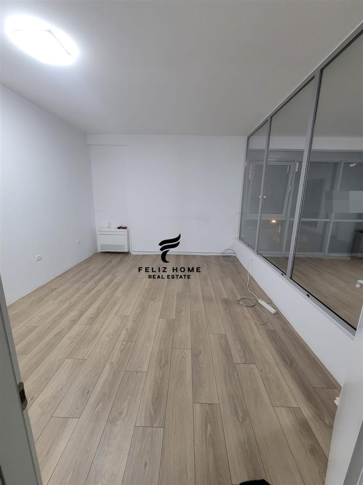 Commercial Space for Rent on Durres Street 2500 EUR