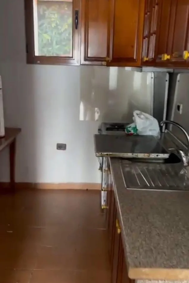 Tirana, affitto appartamento 1+1 Piano 1, 50 m² 250 € (Via Myslym Keta)