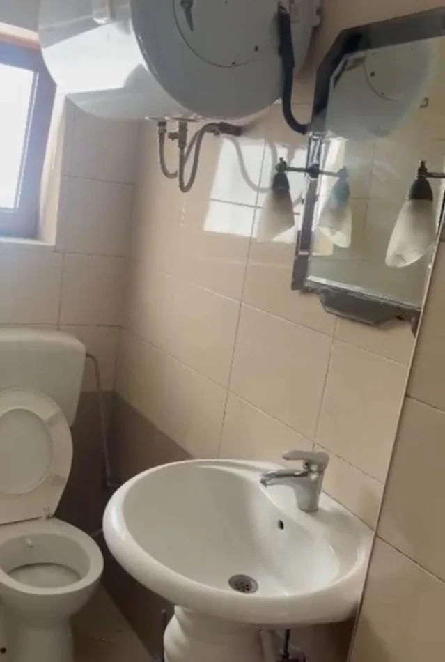 Tirana, affitto appartamento 1+1 Piano 1, 50 m² 250 € (Via Myslym Keta)