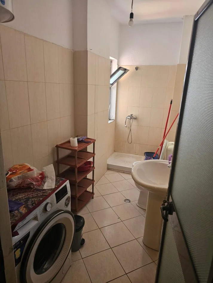 Tirana, Apartment for Rent 1+1, 4th Floor, 74 m², €400 (Jordan Misja Street)