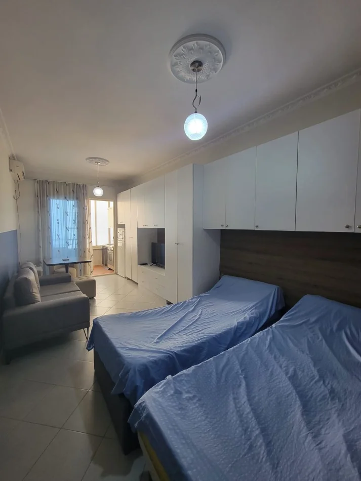 Tirana, Studio Apartment for Rent on 5th Floor, 50 m², €390 (Oslo Astir)