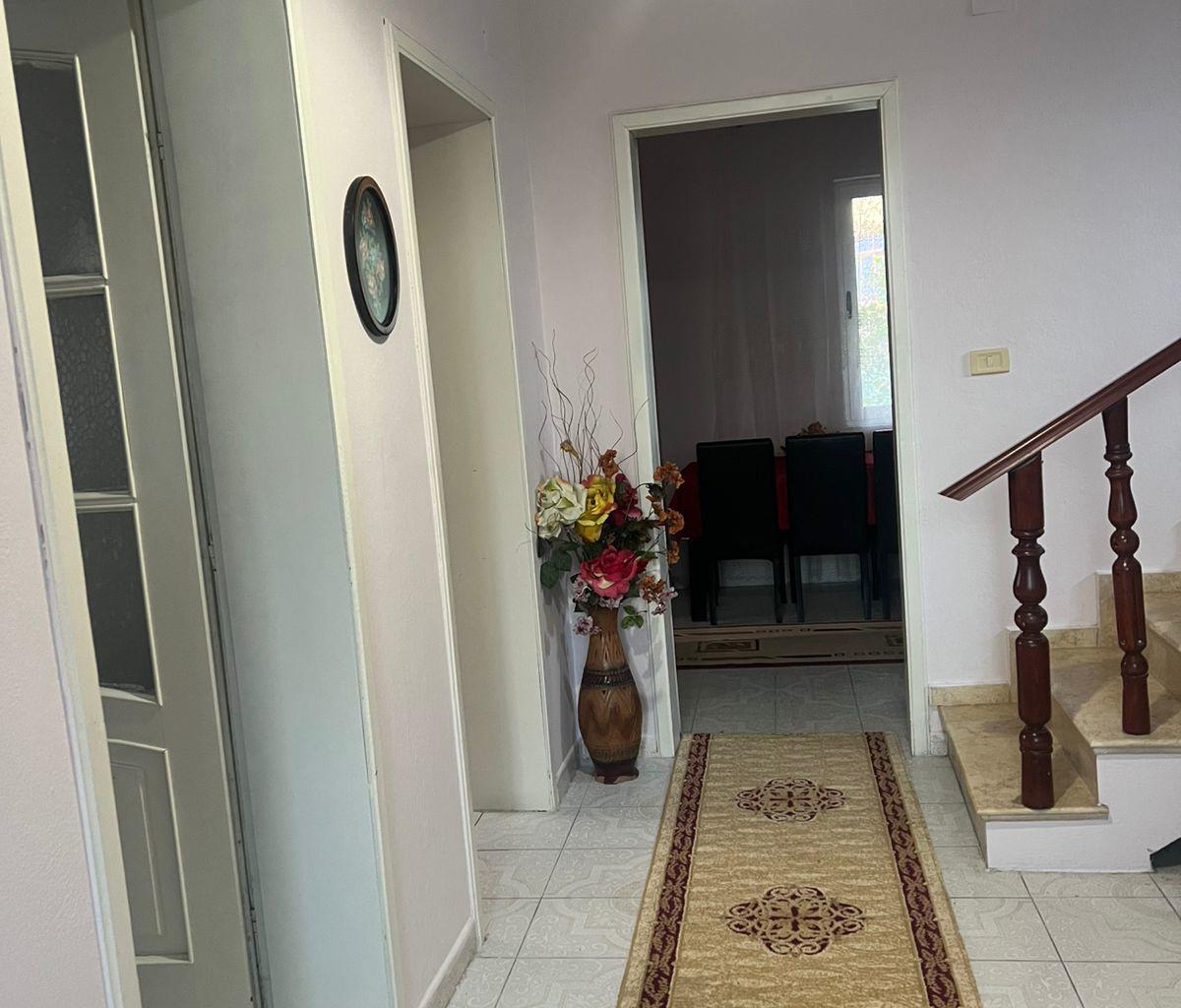 APARTMENT FOR RENT FIRST FLOOR, PRIVATE HOUSE – GINTASH BLOCK