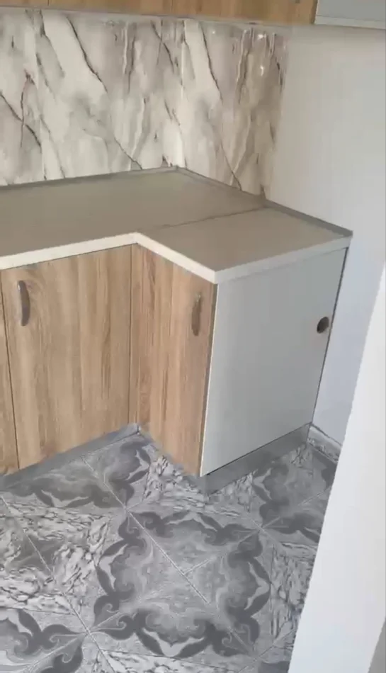 Tirane, jepet me qera apartament 2+1 Kati 3, 70 m² 350 € (Rruga Njazi Meka)